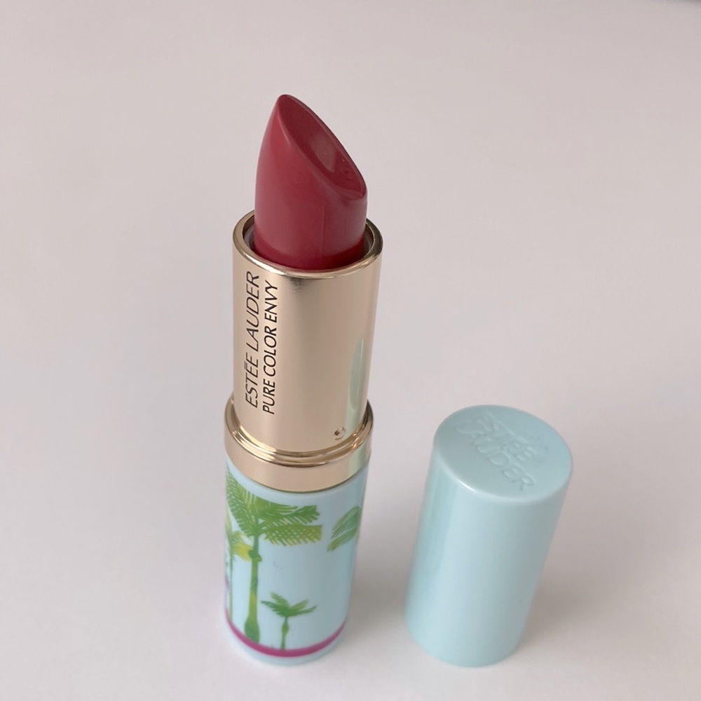 Estée Lauder lipstick 420 rebellious rose pure color envy NEW
